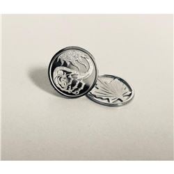 925 Sterling Silver Button And Leaf Pendant