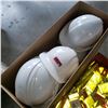 Image 3 : LOT OF HARD HATS AND HI VIS BRACELETS