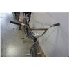 Image 2 : NO NAME BLACK BMX BIKE