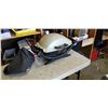 Image 1 : WEBER PORTABLE PROPANE BBQ