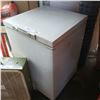 Image 1 : FROST QUEEN DEEP FREEZE - TESTING AND WORKING
