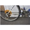 Image 2 : BLUE WHITE INFINITY BIKE