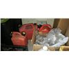 Image 3 : CRATE OF HOSES AND JERRY CANS