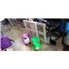 Image 1 : RIDE ON FROG, CAR AND SAFETY GATE