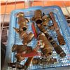 Image 2 : 2 TRAYS OF AIR LINE FITTINGS
