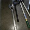Image 2 : GREENLEE CABLE CUTTER, 24 INCH CRESCENT WRNECH, LEE KERR TUBULAR WRENCH