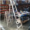 Image 1 : 8 FOOT WOOD A FRAME LADDER