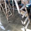 Image 3 : 8 FOOT WOOD A FRAME LADDER
