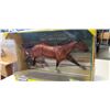 Image 2 : NEW IN BOX BREYER AMERICAN PHAROAH FULL SIZE