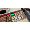 Image 2 : LOT OF NEW JEWELRY AND FIDGET SPINNERS