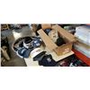 Image 1 : BOX OF HATS AND SOMBRERO
