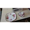 Image 2 : AMERICAN BEAUTY TEACUPS, SAUCERS, CREAM AND SUGAR