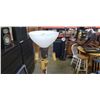 Image 2 : VINTAGE TORCHIERE FLOOR LAMP