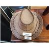 Image 2 : 5 NEW COWBOW HATS