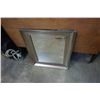 Image 2 : BEVELLED MIRROR