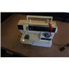 Image 1 : SINGER SEWING MACHINE MODEL 6235