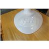 Image 2 : WHITE 12 INCH TABLE FAN