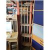 Image 1 : FOLDING METAL AND WOVEN SHELF
