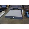 Image 1 : KINGSIZE BOX SPRING