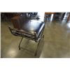 Image 2 : METAL DECORATIVE LEATHER BENCH