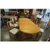 Image 1 : OAK DINING TABLE W/ 2 LEAFS AND 6 CHAIRS