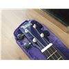 Image 2 : MAHALO PURPLE UKULELE IN CASE