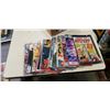 Image 2 : BOX OF 100 COMICS