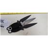 Image 2 : 3 NEW THROWING KNIVES