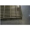 Image 2 : LARGE FOLD UP DOG KENNEL
