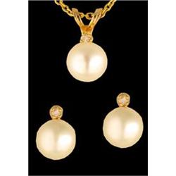 14KY Gold Pearl Diamond Earrings / Pendant
