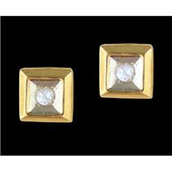 10KYW Gold Square Diamond Stud Earrings