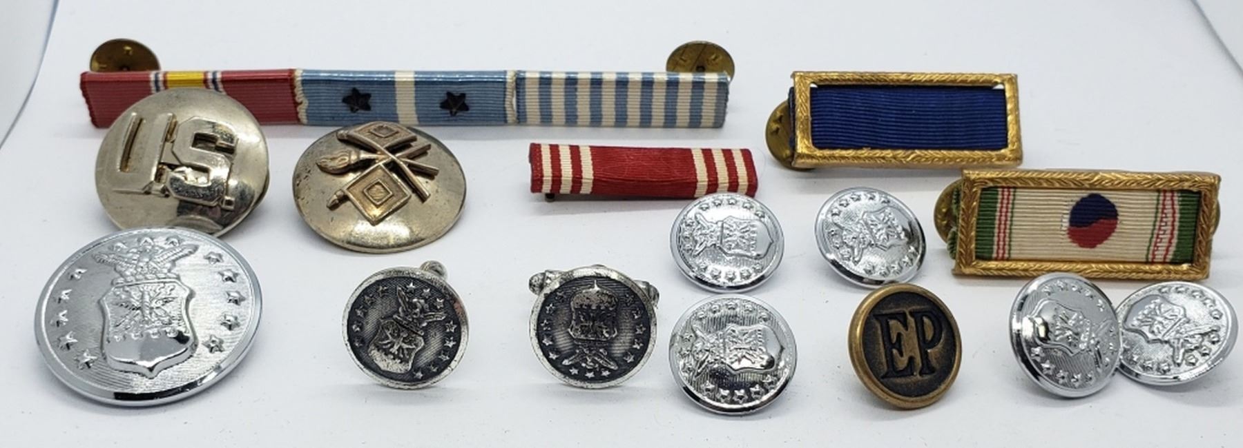 Button Ribbon War Korean War Lot - Ribbon Bars, Buttons, Cuff Links