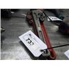 Image 1 : 3 PIPE WRENCHES