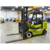 Image 1 : CLARK MODEL CGC50L PROPANE FORKLIFT, 2253 HOURS, 198" 3 STAGE MAST, 9500 LB CAPACITY, SKID WEIGHT