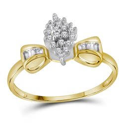 1/10 CTW Round Prong-set Diamond Oval Cluster Baguette Ring 10kt Yellow Gold - REF-10A2N
