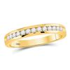 Image 1 : 1/4 CTW Round Diamond Single Row Comfort Wedding Ring 14kt Yellow Gold - REF-30T3K