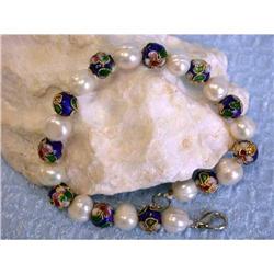 1221 ILIAS LALAOUNIS 18k Gold Pin