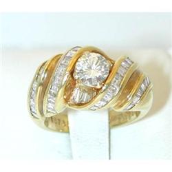 2807 JOSE HESS 18k Gold Diamond Ring