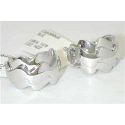 1744 VCA 18K White Gold Earrings