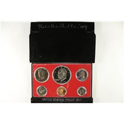 1977 US PROOF SET (WITH BOX)