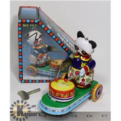 VINTAGE CLOCKWORK DRUM ANIMAL