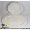 Image 1 : LOT OF 2 LARGE SERVING PLATTERS