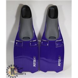 NEW SIZE LARGE VELOX FLIPPERS