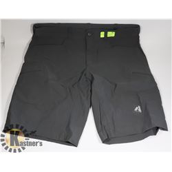 NEW EDDIE BAUER MENS FIRST ASCENT GUIDE PRO SHORT