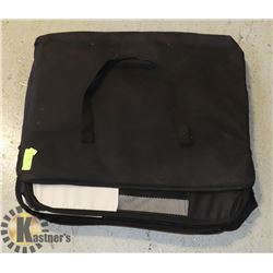 PORTABLE PET ENCLOSURE