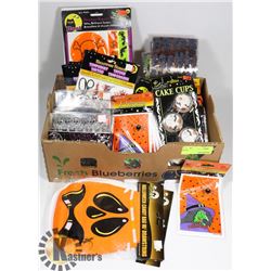 FLAT OF ASSORTED HALLOWEEN SUPPLIES