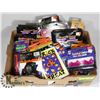 Image 1 : FLAT OF ASSORTED HALLOWEEN SUPPLIES