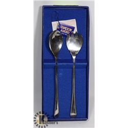 QUEEN ANNE SALAD SEVER SET