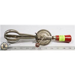 VINTAGE HAND MIXER WOOD HANDEL KITCHEN DECOR