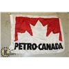 Image 1 : VINTAGE PETRO CANADA GAS STATION FLAG